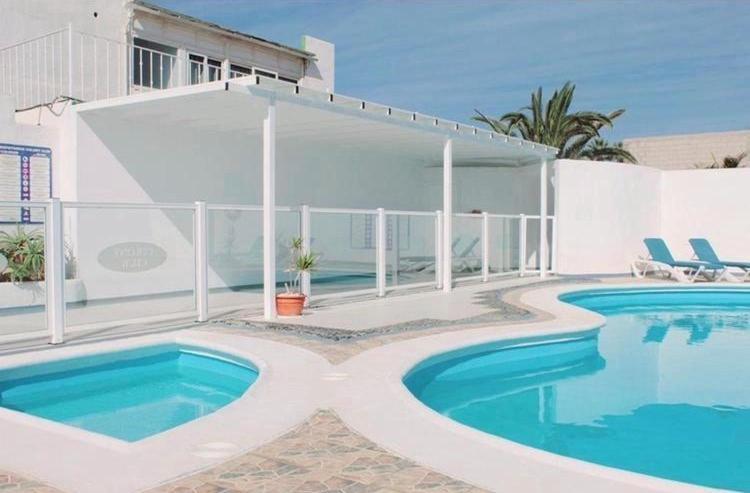 Stunning 2 Bedroom Duplex Close To Main Beach With Seaviews Puerto del Carmen  Exterior photo